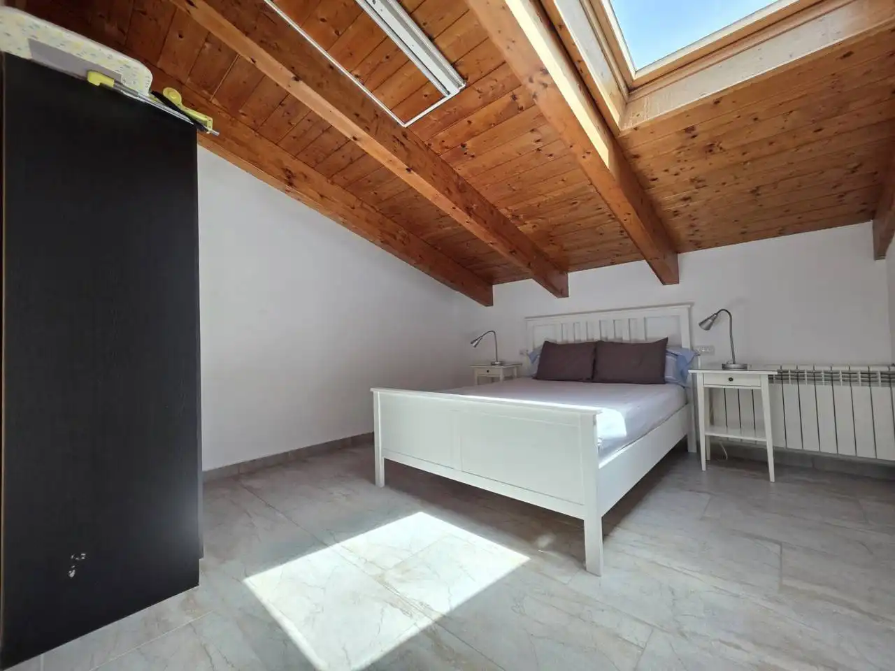 Habitación de Casa o chalet en venta en Montcada i Reixac con Aire acondicionado, Calefacción y Jardín privado