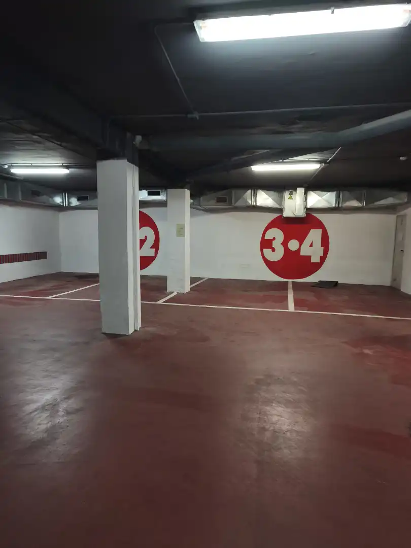 Parkplatz von Lagerraum zum Verkauf in L'Hospitalet de Llobregat mit Alarm