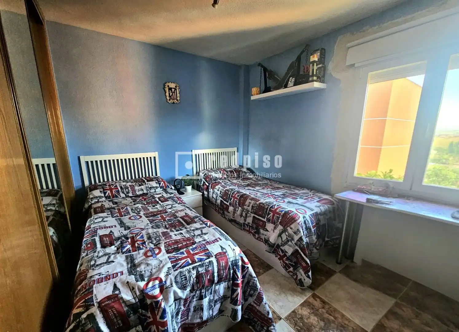 Habitación de Piso en venta en Alcalá de Henares con Aire acondicionado, Calefacción y Jardín privado