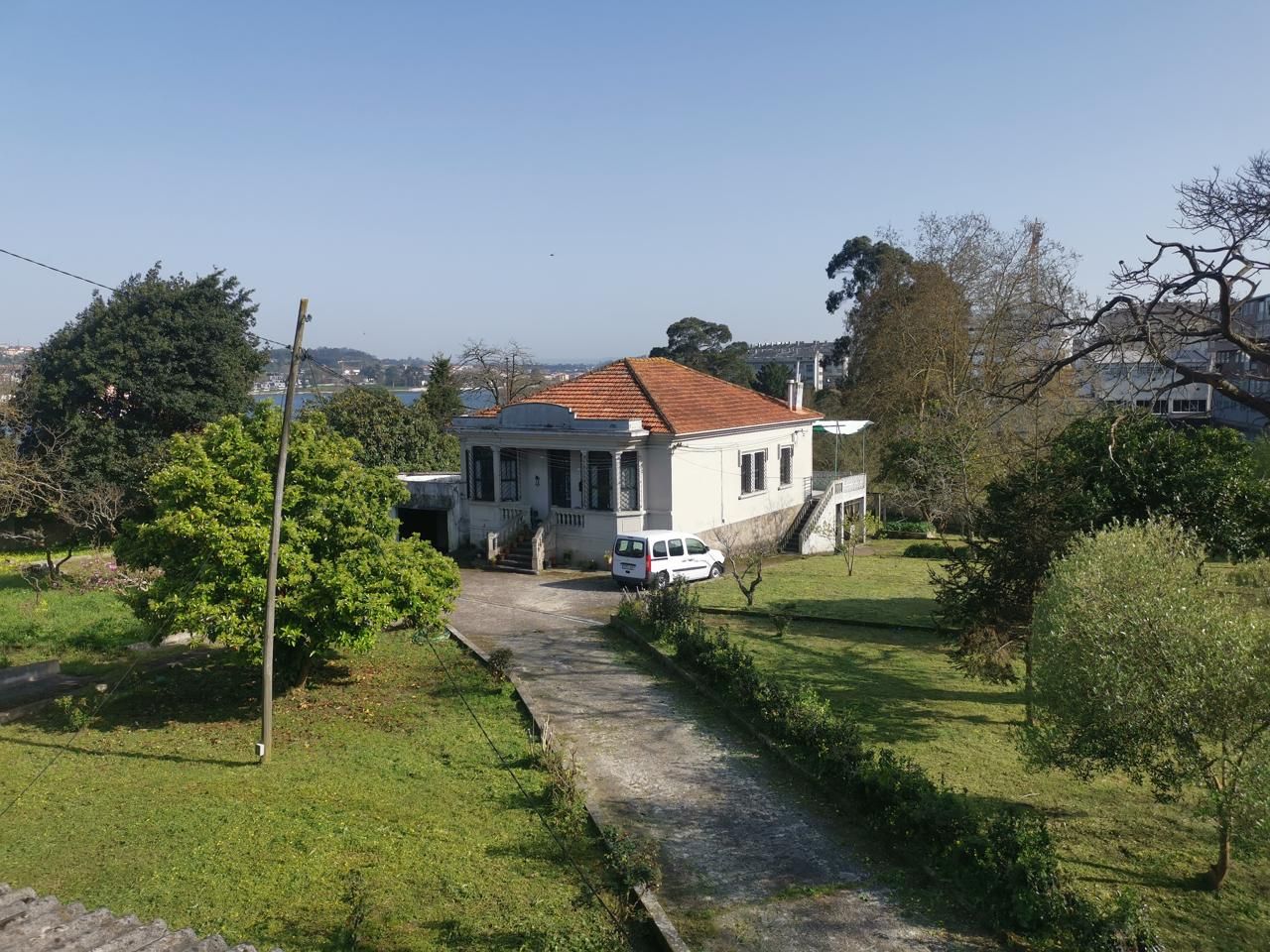 Vista exterior de Casa o chalet en venta en A Coruña Capital  con Jardín privado