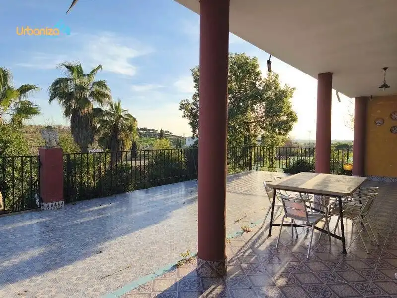 Terrasse von Country house zum Verkauf in Villanueva del Fresno mit Klimaanlage und Alarm