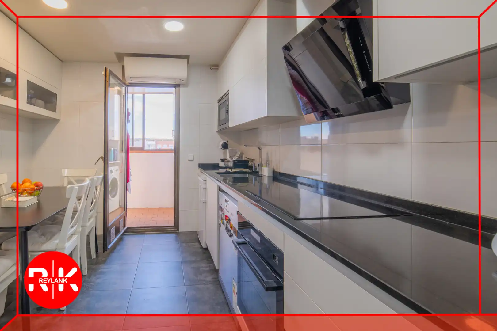 Kitchen of Flat for sale in Torrejón de Ardoz  with Air Conditioner, Heating and Private garden