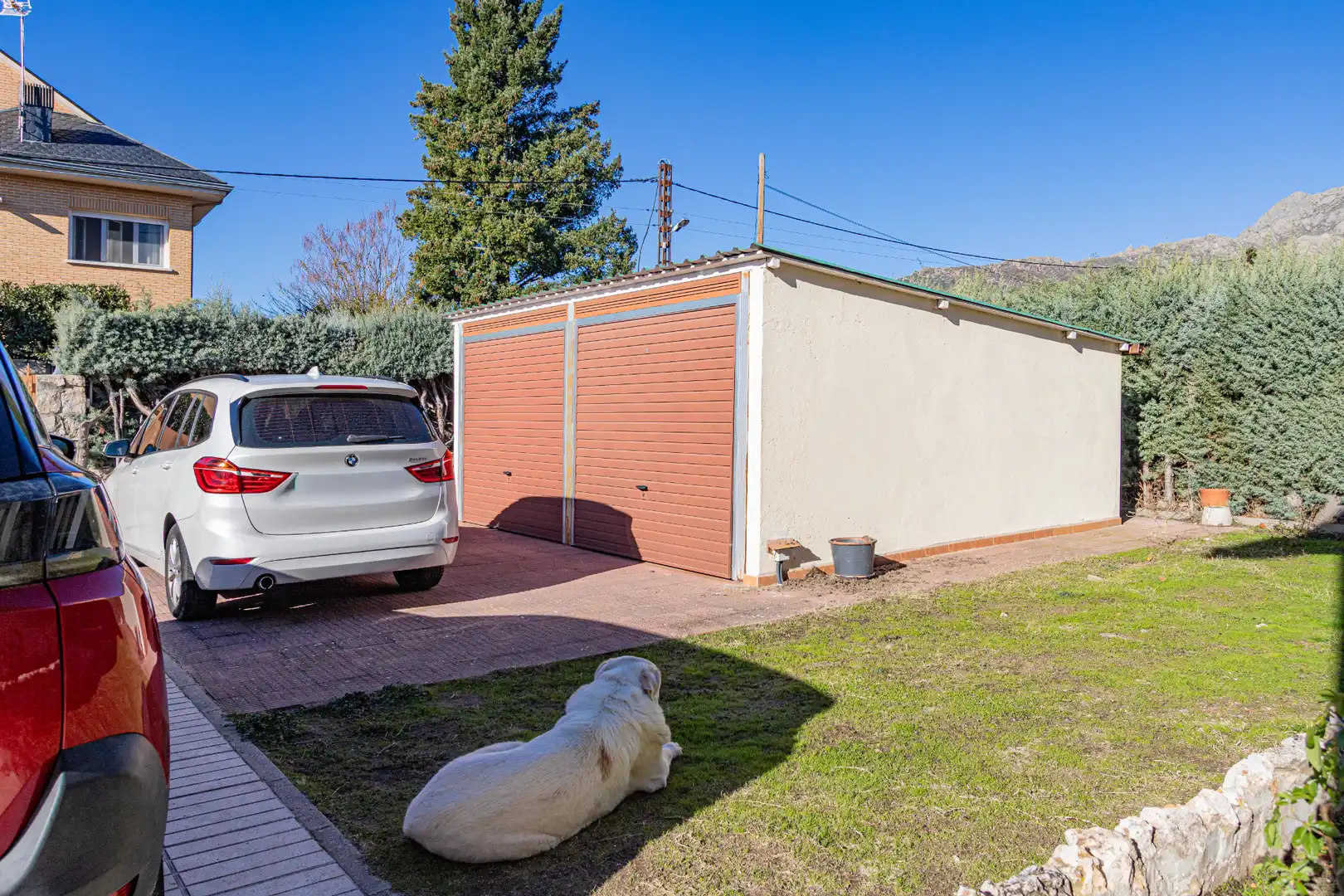 Parking de Casa o chalet en venta en Manzanares El Real con Calefacción, Jardín privado y Amueblado