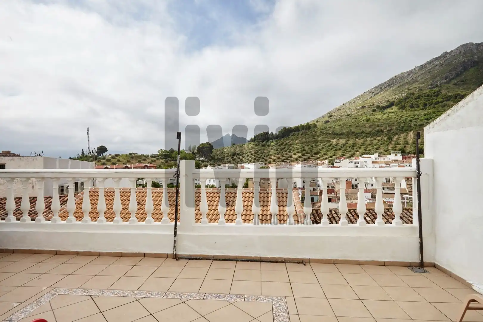 Terrassa de Casa o xalet en venda en Jaén amb Aire condicionat, Calefacció i Terrassa