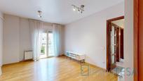 Living room of Flat for sale in Barberà del Vallès  with Air Conditioner, Heating and Parquet flooring
