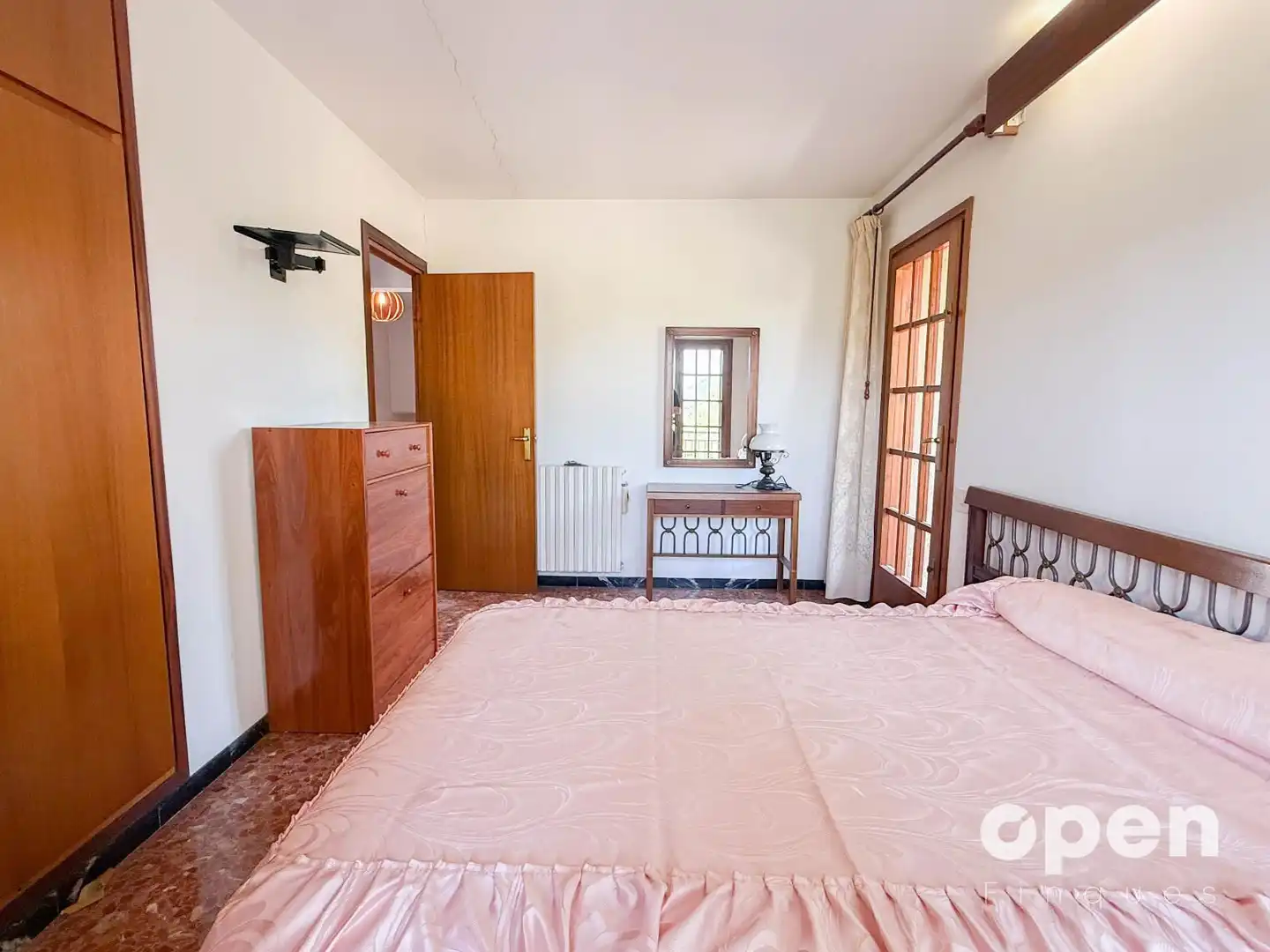 Dormitori de Casa adosada en venda en Viladecavalls amb Calefacció, Terrassa i Traster