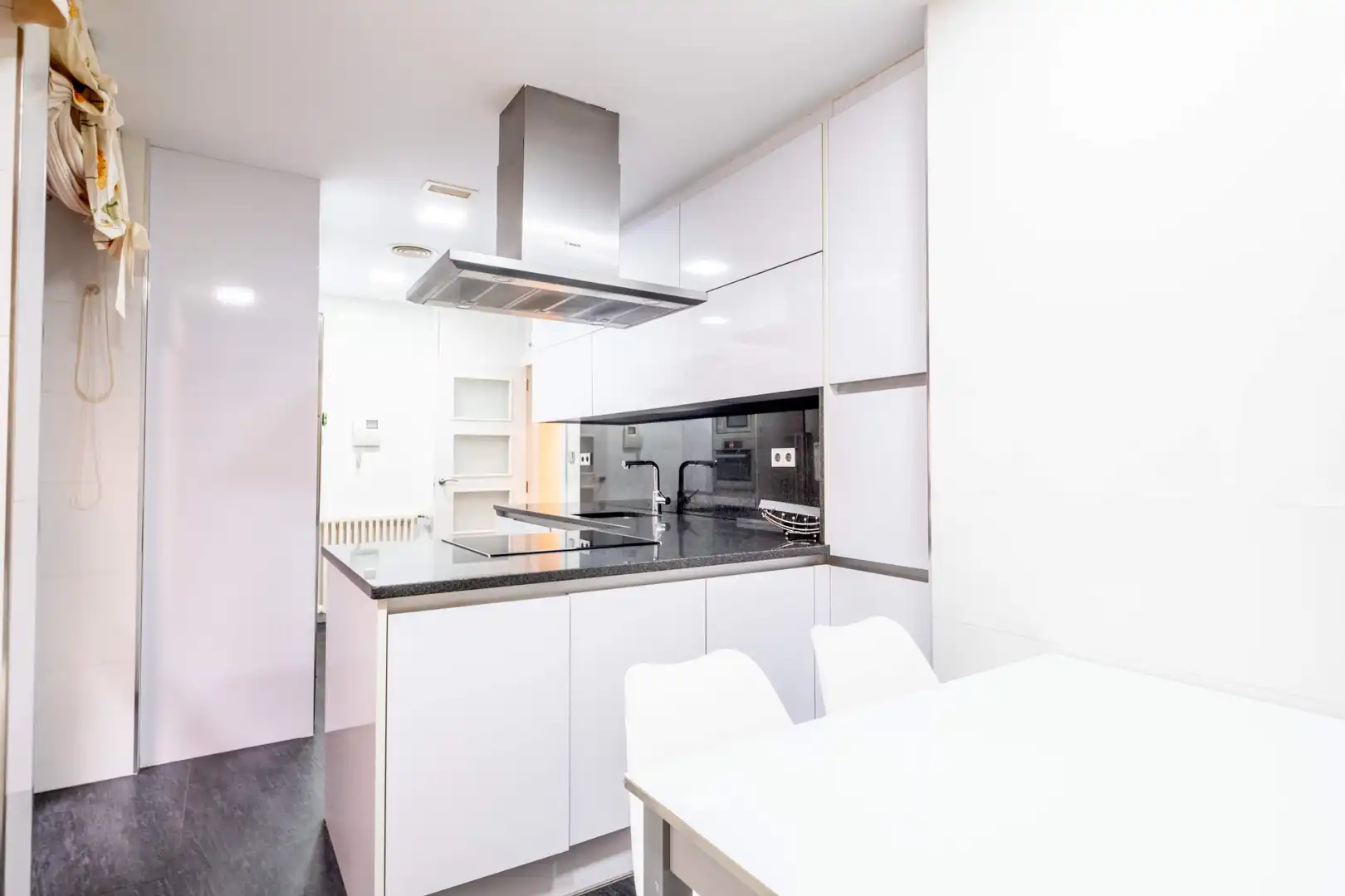 Cocina de Piso de alquiler en Zaragoza con Aire acondicionado, Calefacción y Parquet