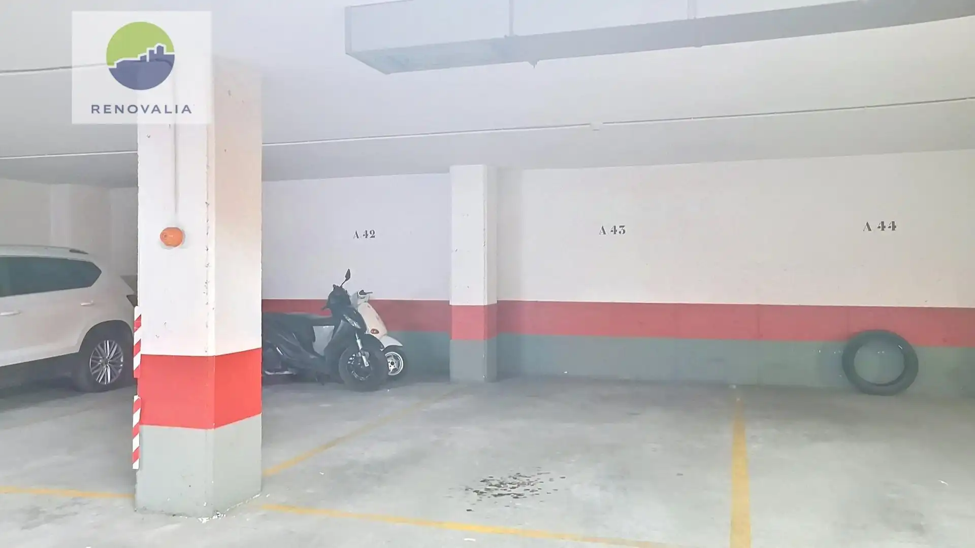 Parkplatz von Wohnung zum Verkauf in Granada mit Klimaanlage, Heizung und Terrasse