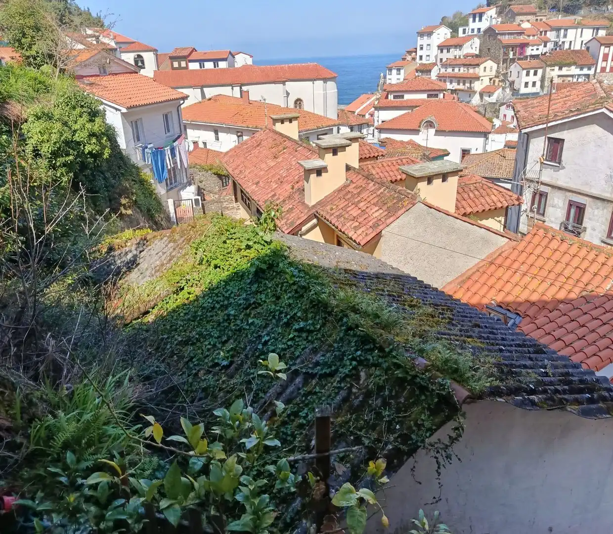 Vista exterior de Piso en venta en Cudillero con Amueblado, Horno y Lavadora