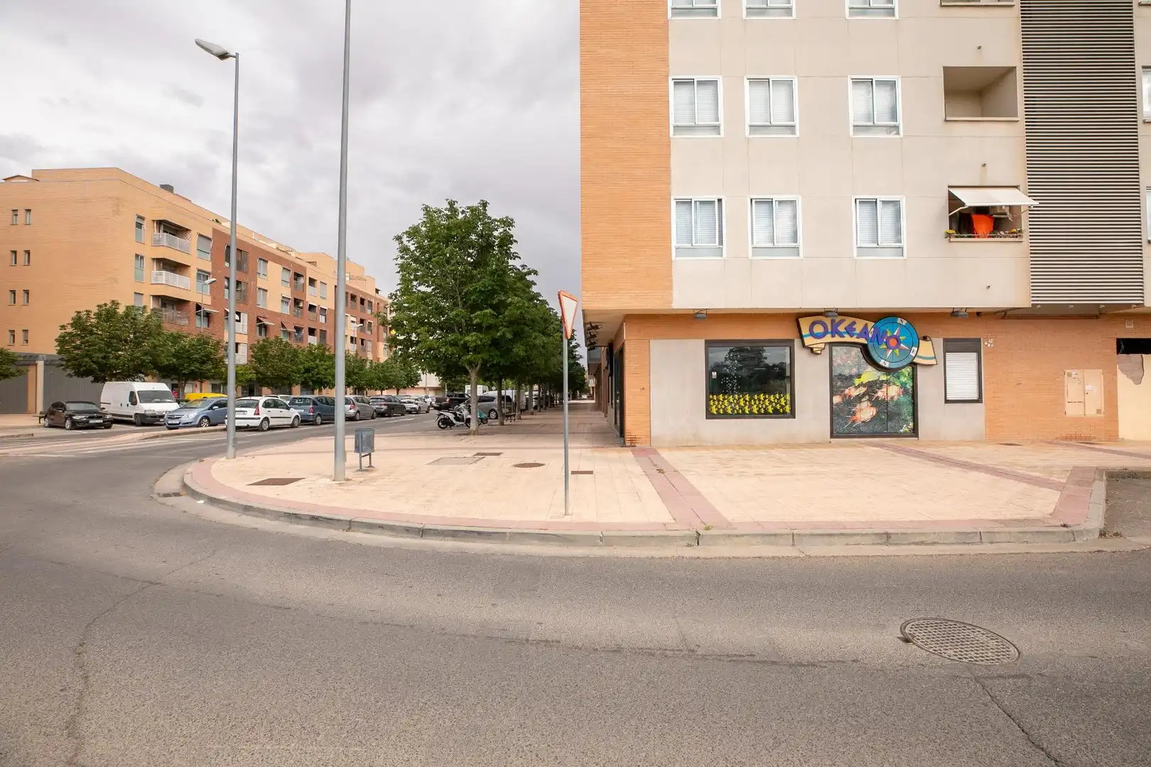 Vista exterior de Local en venta en Huesca con Amueblado