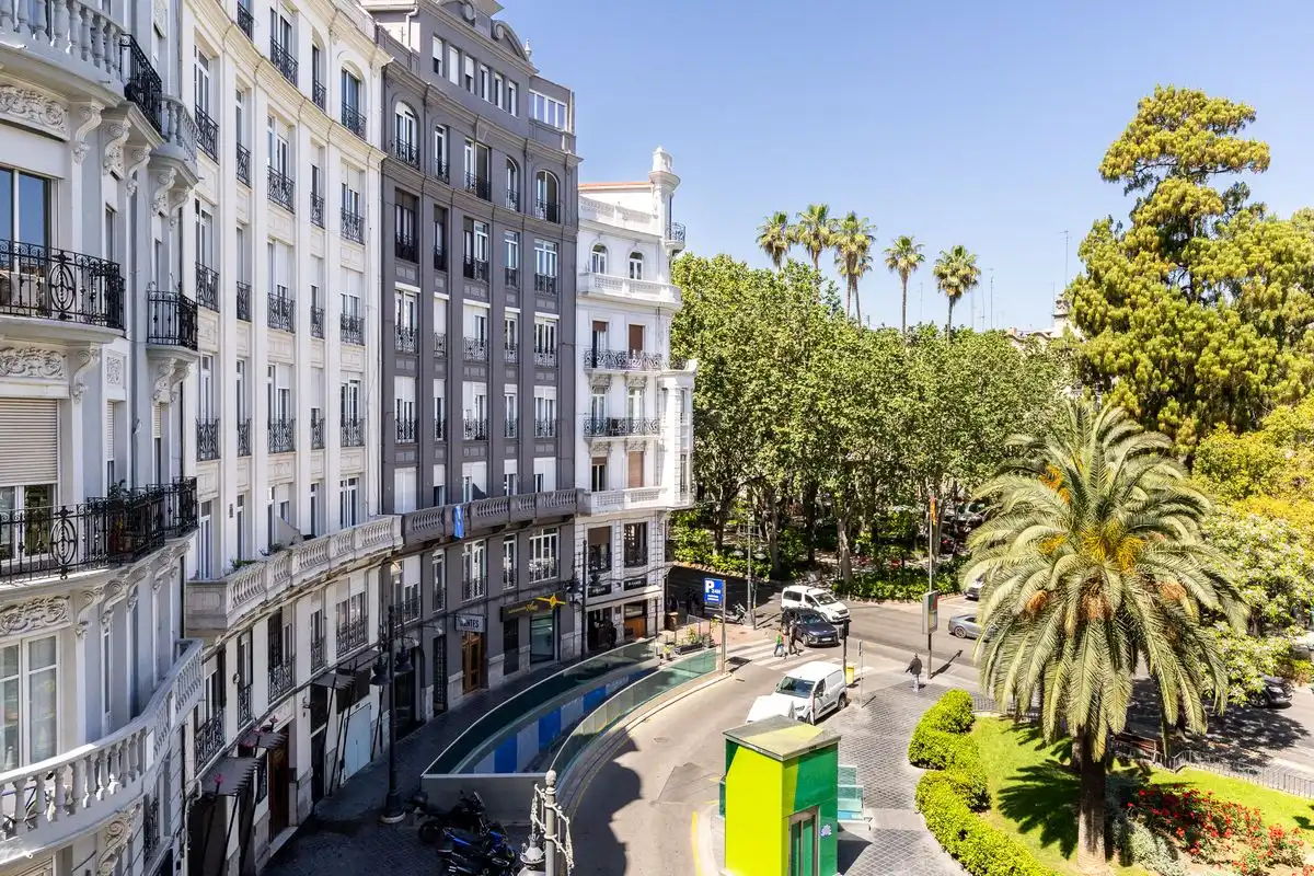 Wohnung mit Aufzug zum Verkauf in Plaça de Cánovas del Castillo, imagen 32