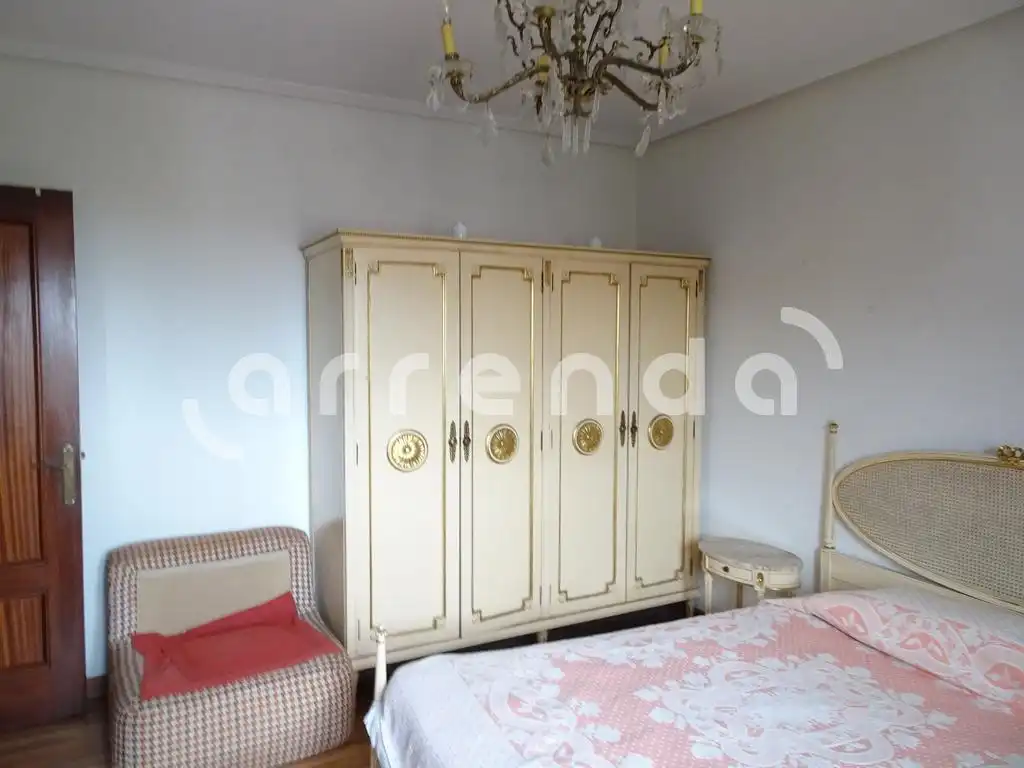 Bedroom of Flat for rent in Santander  with Heating and Furnished