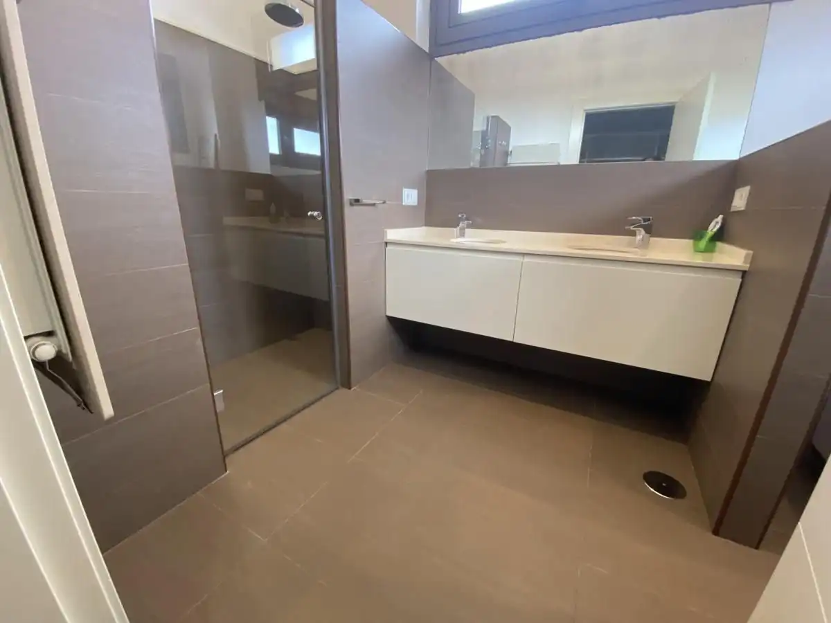 Baño de Casa o chalet en venta en Llanes con Calefacción, Jardín privado y Terraza
