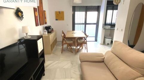 Foto 2 de Piso en venta en Las Gaviotas  - Carvajal, Málaga