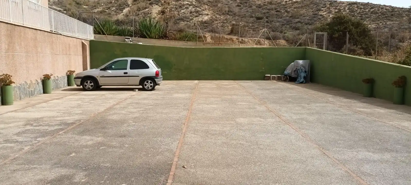 Parking of Houses for sale in Elche / Elx  with Private garden, Terrace and Storage room