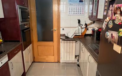 Kitchen of Flat for sale in  Madrid Capital  with Air Conditioner and Terrace