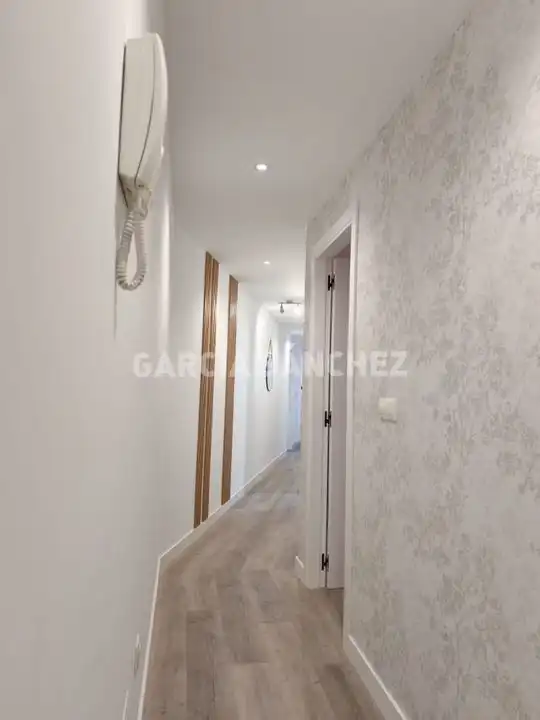 Apartament en venda en Boiro amb Traster, Moblat i Forn
