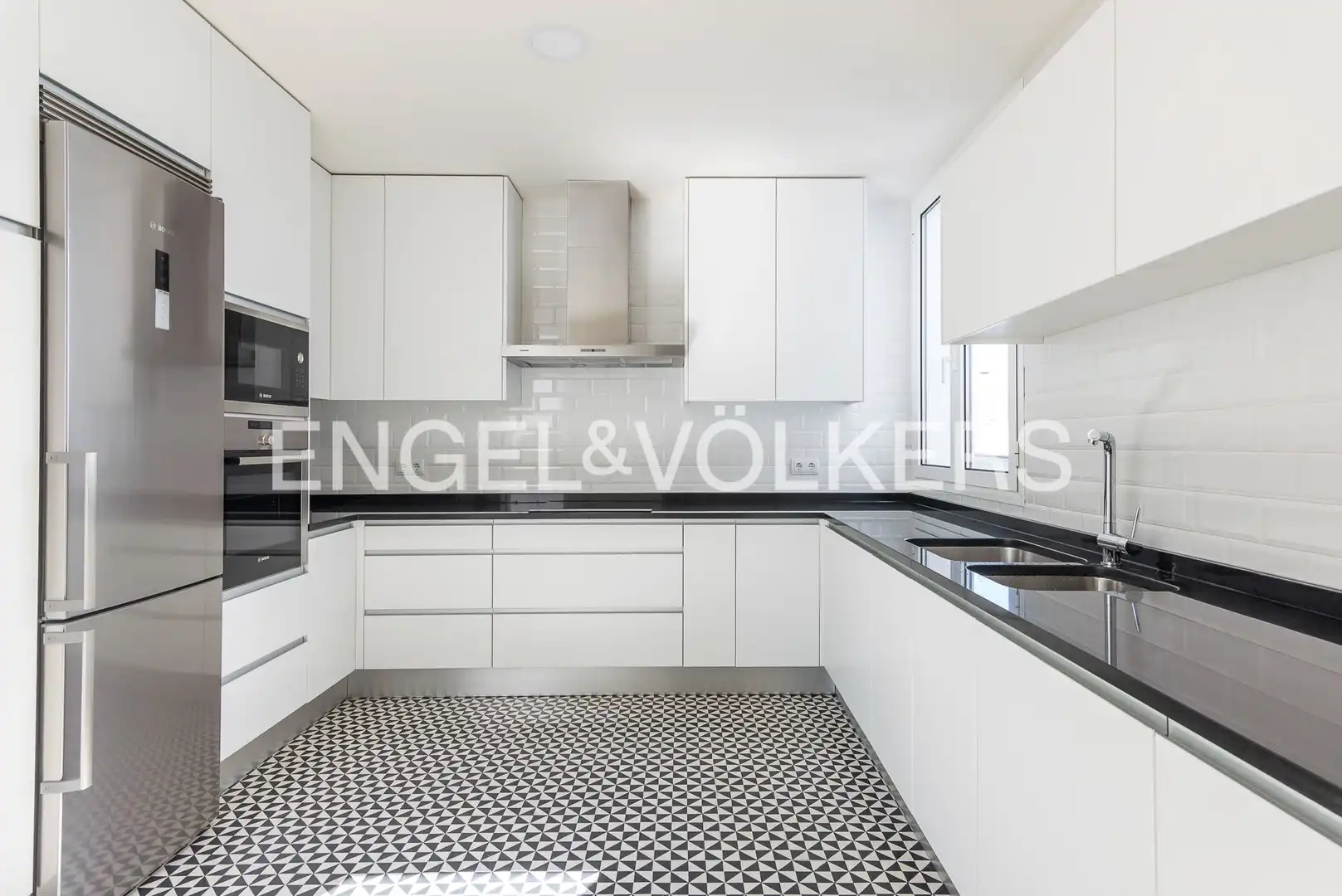 Flat with terrace to rent in Paseo del Prado, imagen 16