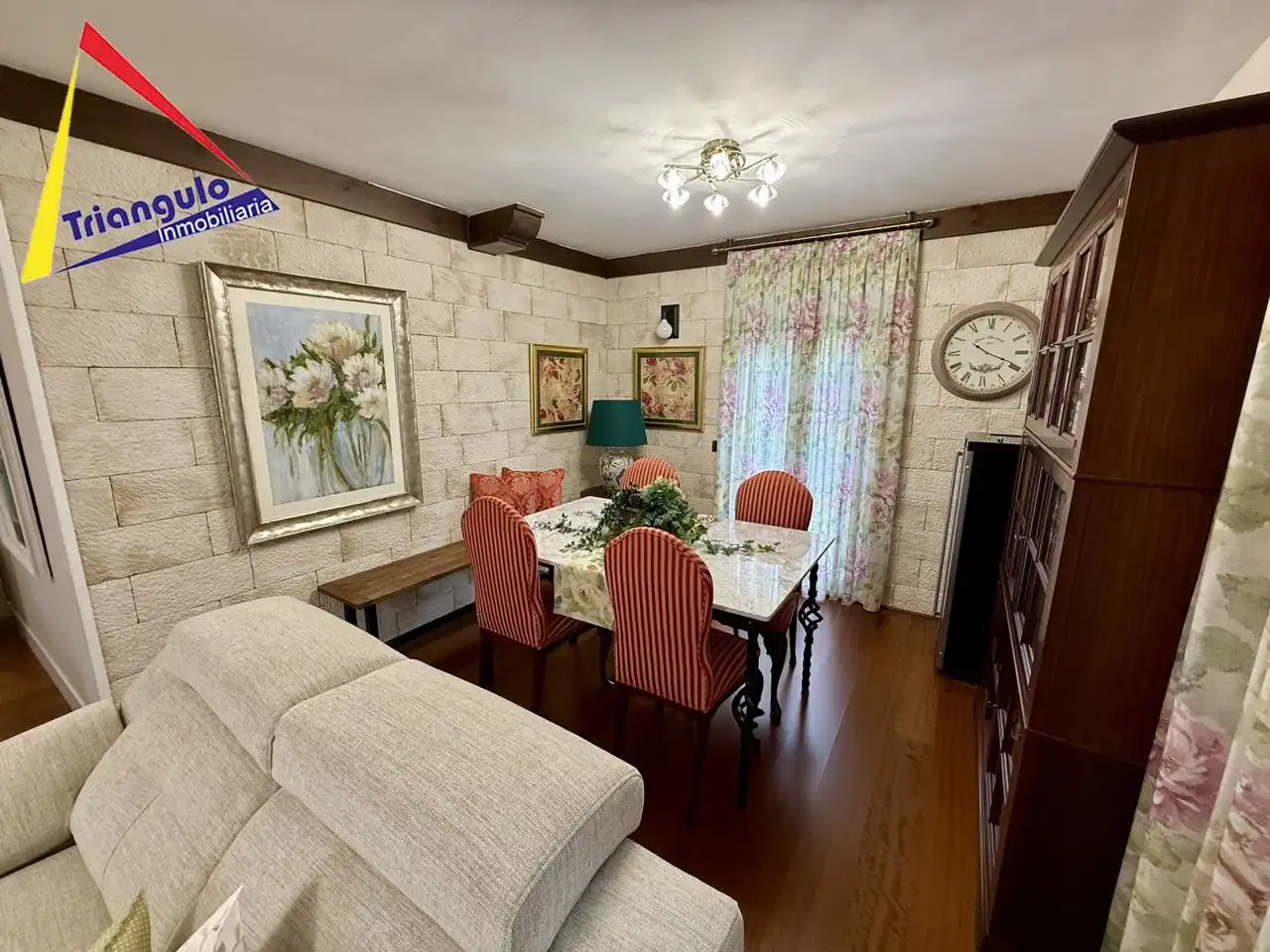 Comedor de Casa o chalet en venta en Otero de Herreros con Calefacción y Jardín privado