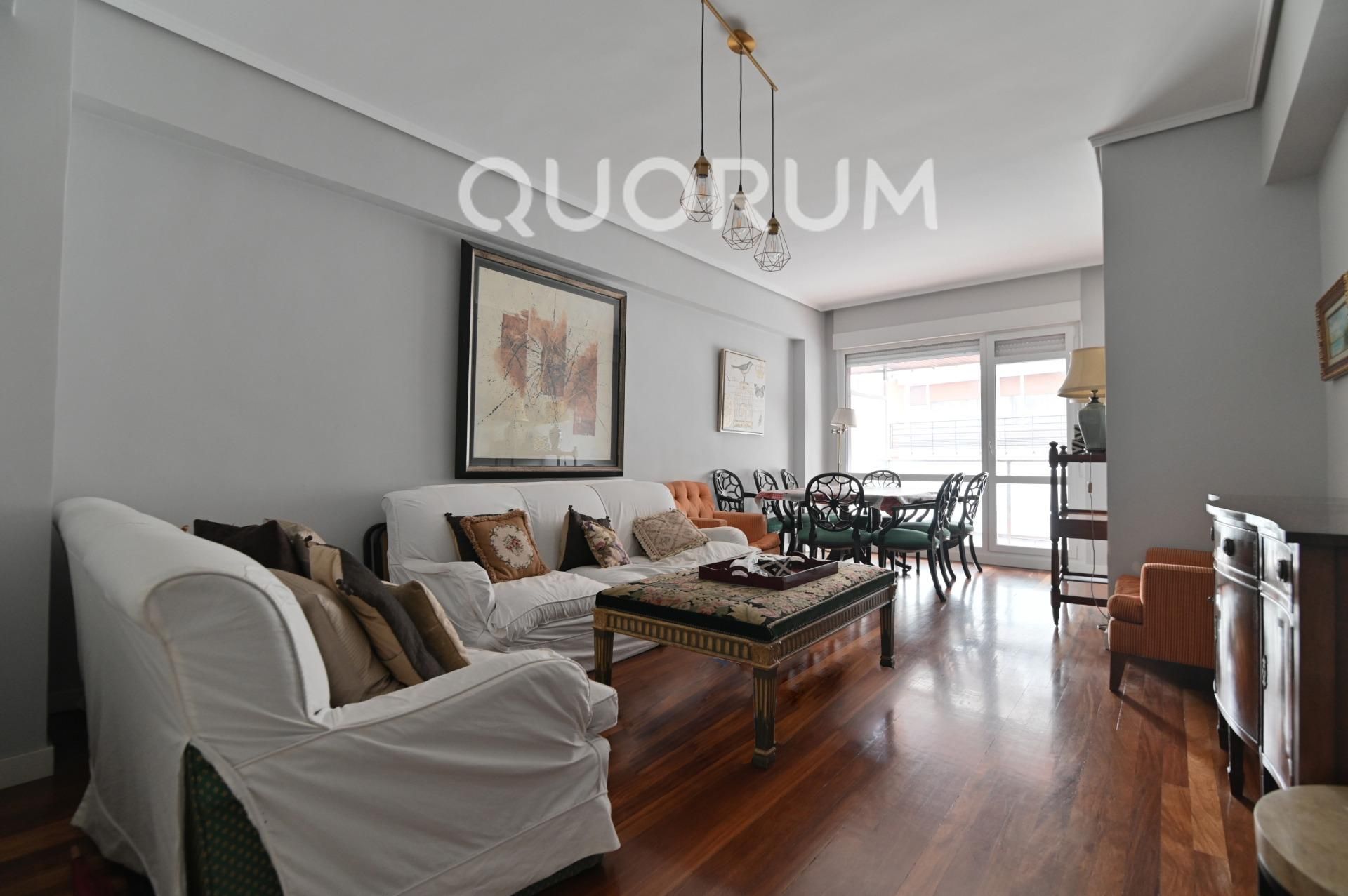 Living room of Flat for sale in Bilbao   with Terrace