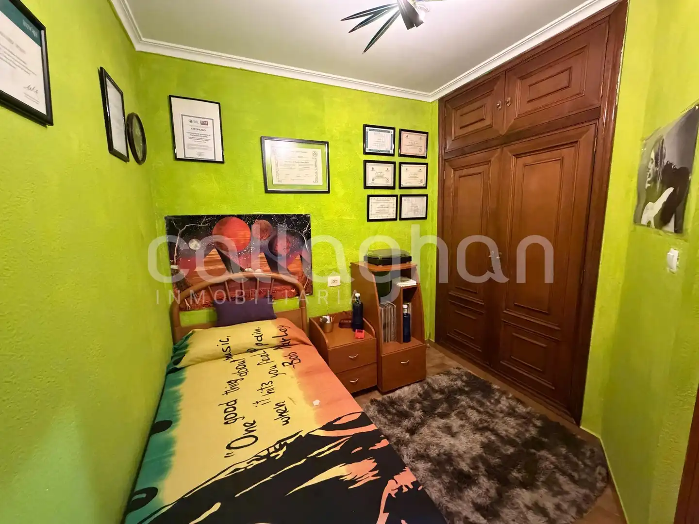 Dormitori de Casa o xalet en venda en Ontinyent amb Aire condicionat, Traster i Moblat