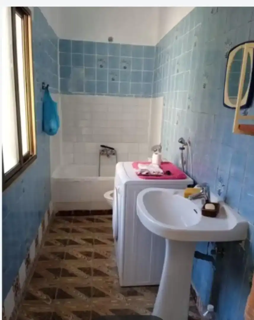 Bany de Casa adosada en venda en Santa Croya de Tera amb Moblat, Forn i Rentadora
