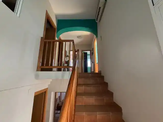 Houses for sale in Flix  with Air Conditioner