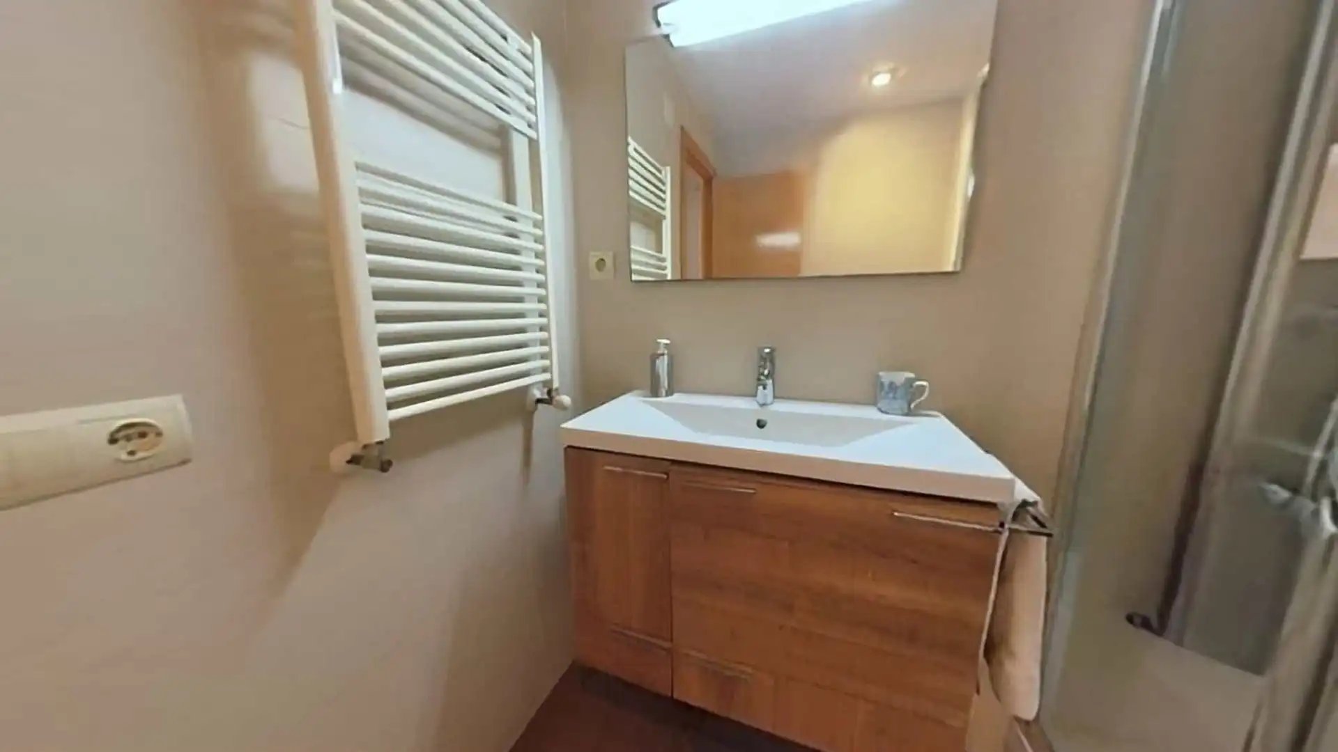 Bathroom of Duplexes for sale in Cerdanyola del Vallès  with Heating and Storage room