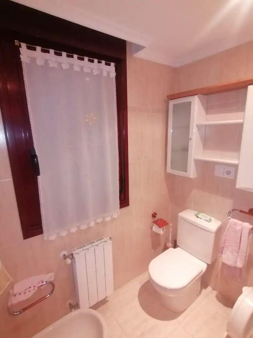 Bany de Apartament de lloguer en Oeste
