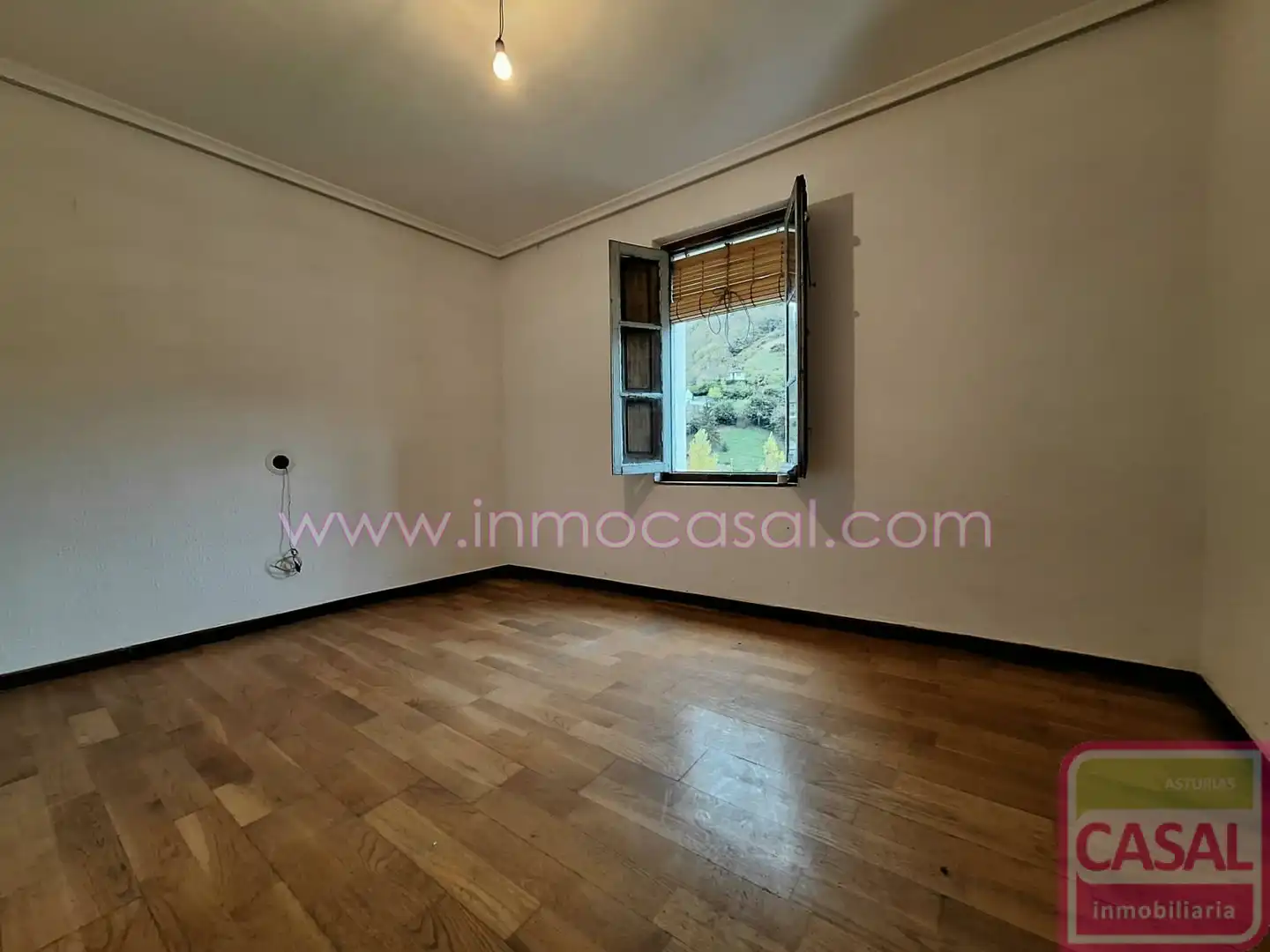Habitación de Casa o chalet en venta en Mieres (Asturias) con Trastero
