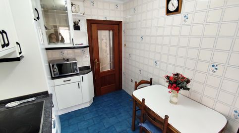 Foto 3 de Piso en venta en Gernikako Arbola Etorbidea, Bagatza - San Vicente, Barakaldo