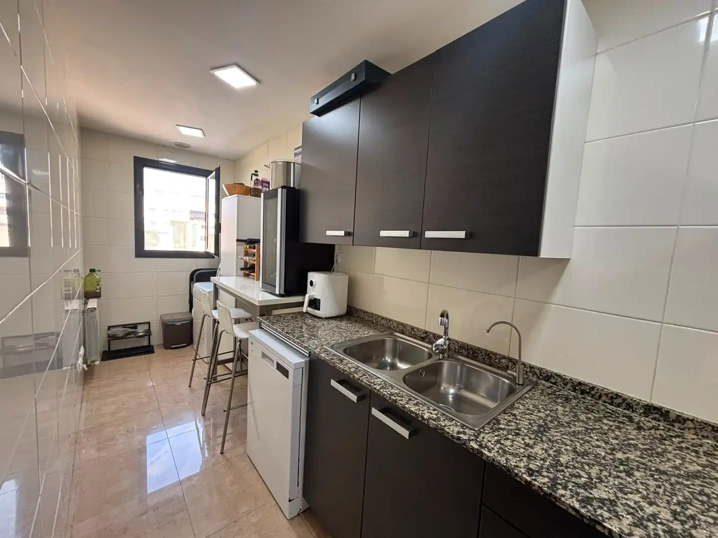 Cocina de Ático en venta en Badalona con Aire acondicionado, Calefacción y Trastero