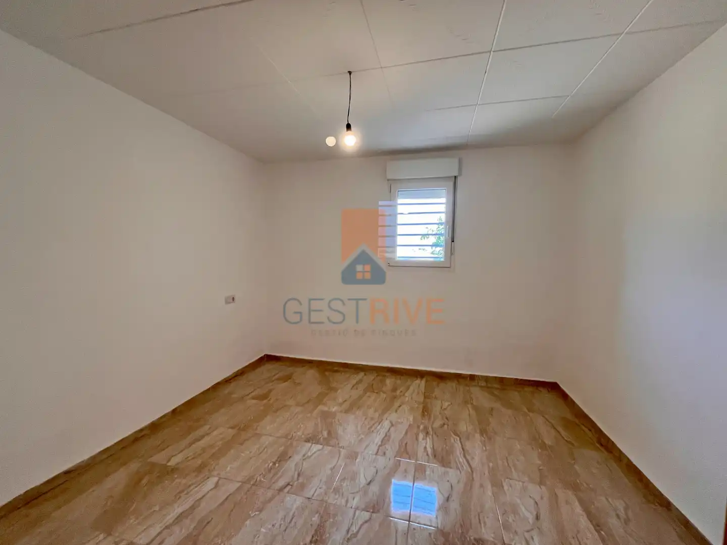 Habitación de Casa o chalet en venta en Lleida con Jardín privado, Trastero y Amueblado