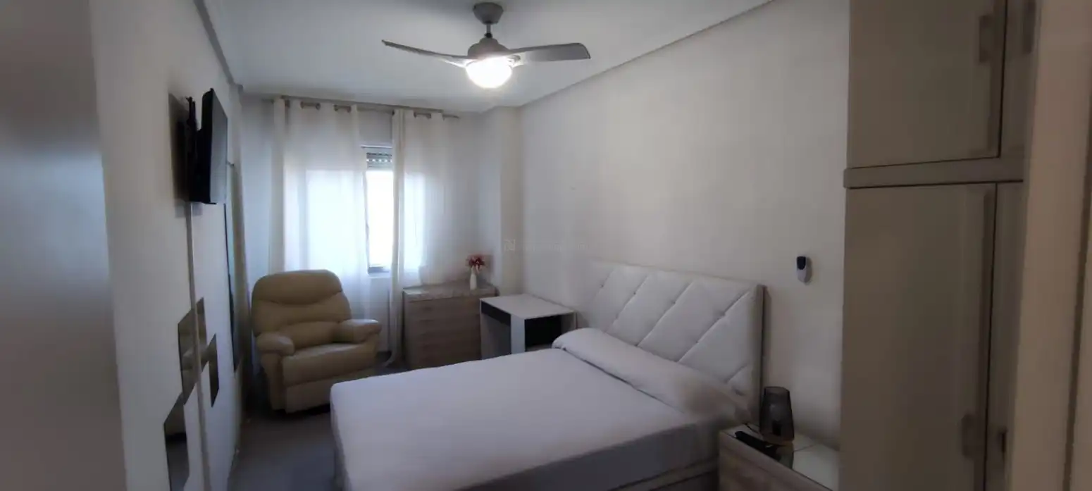 Habitación de Piso en venta en  Logroño con Calefacción