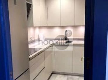 Flat with lift to rent in Casco Antiguo