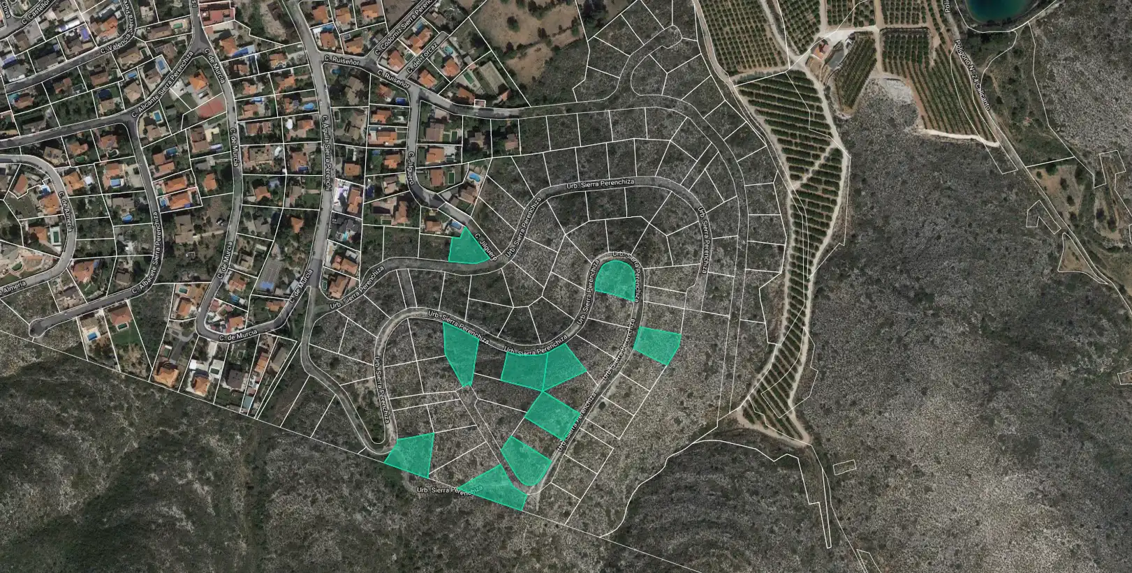 Rustikales Grundstück zum Verkauf in Urb Sierra Perenchiza