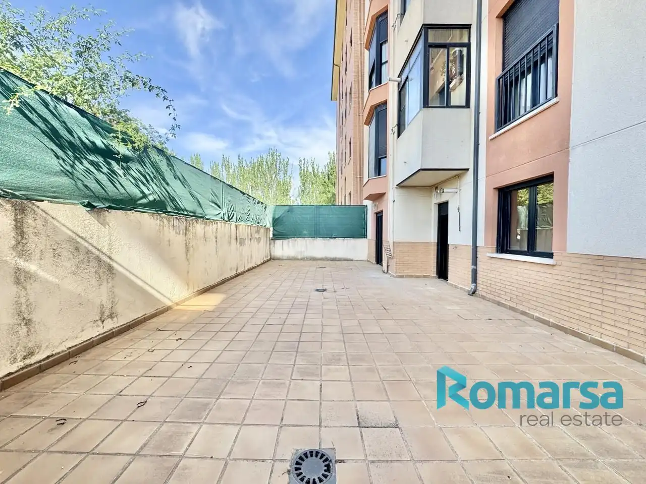 Vista exterior de Planta baixa en venda en Ávila amb Calefacció, Jardí privat i Terrassa