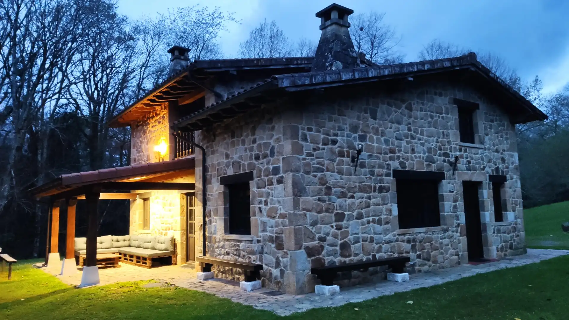 Exterior view of Houses for sale in Entrambasaguas  with Heating, Private garden and Furnished