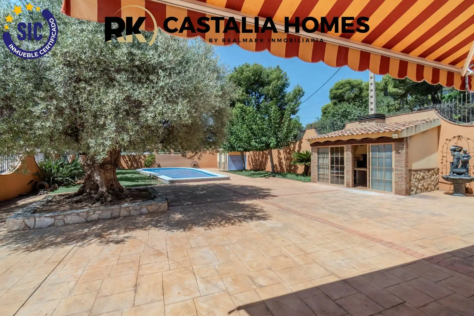 Vista exterior de Casa o xalet en venda en Borriol amb Aire condicionat, Calefacció i Jardí privat