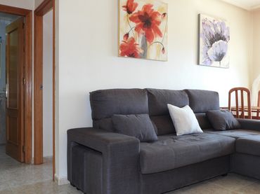 Flat with lift for sale in Calle Sierra del Almirez 16