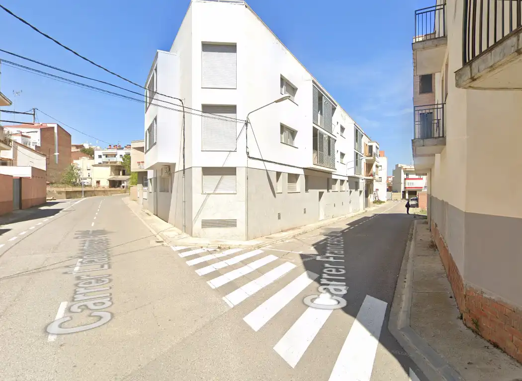 Individual with lift for sale in Carrer Lladonosa Pujol, imagen 4