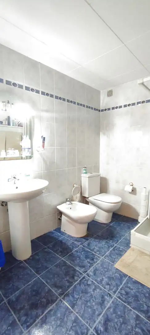 Baño de Dúplex en venta en Artés con Calefacción, Terraza y Trastero