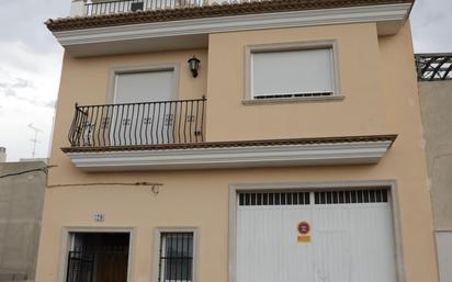 Vista exterior de Casa o xalet en venda en Benaguasil amb Aire condicionat i Terrassa