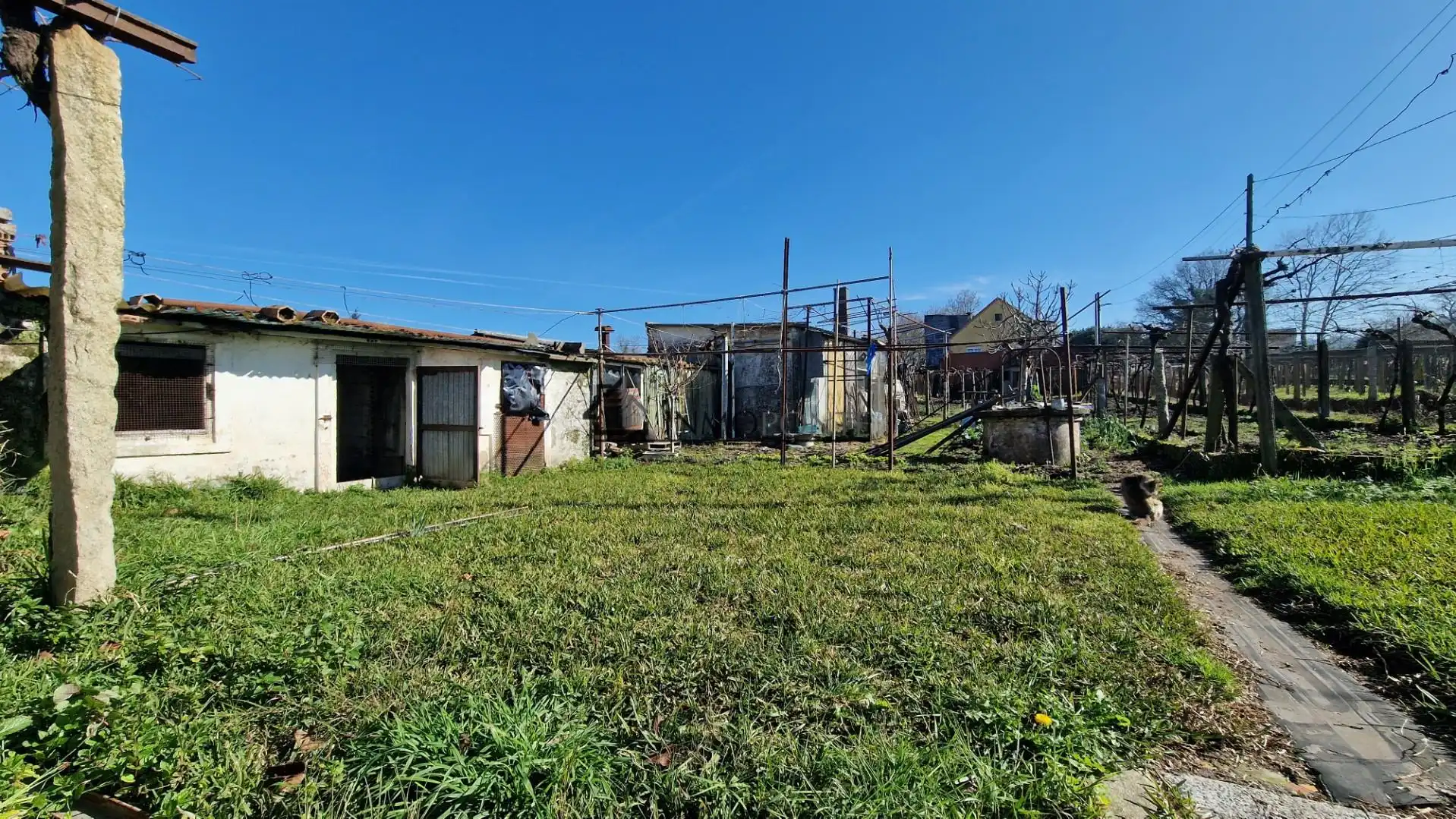 Casa o xalet en venda en Pontevedra Capital  amb Jardí privat