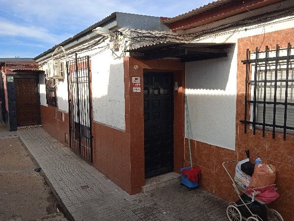 Casa adosada en venta en Ebro, La Estación