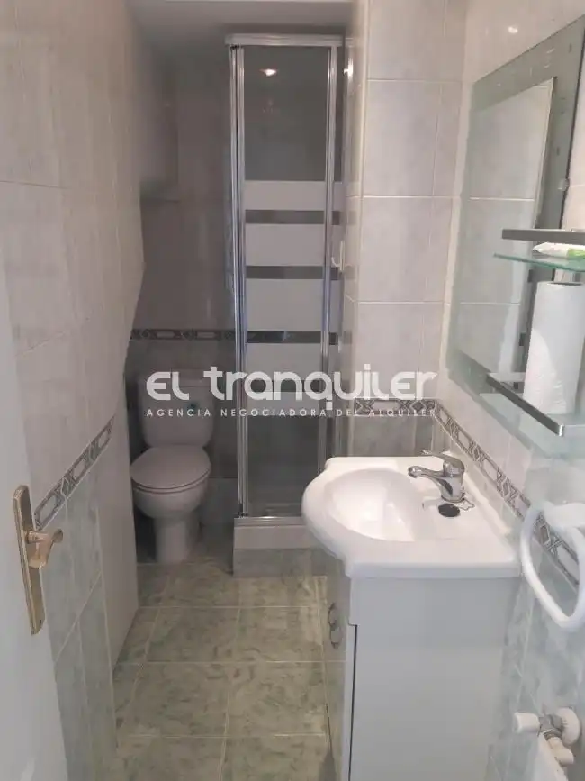 Bathroom of Duplexes for sale in Boadilla del Monte  with Terrace and Washing machine