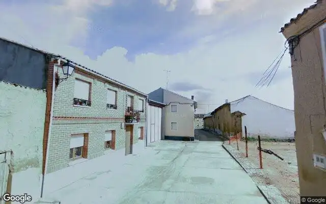 Vista exterior de Casa adosada en venda en Herrín de Campos