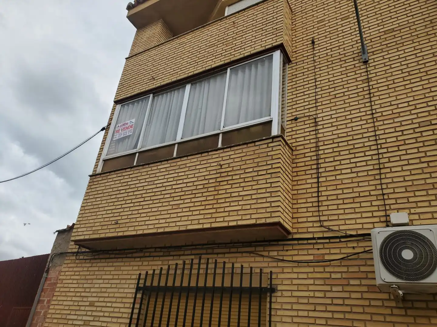 Vista exterior de Piso en venta en Fuente el Fresno con Aire acondicionado, Calefacción y Terraza