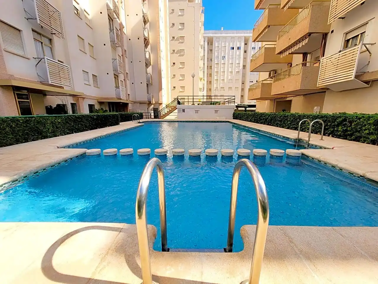 Apartments for rent in Rosa De Los Vientos, 20, Playa de Gandia