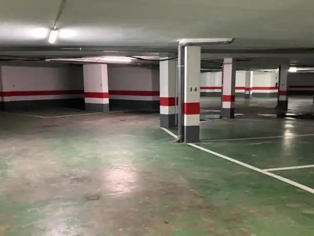 Parking of Office for rent in Sevilla  with Air Conditioner and Heating